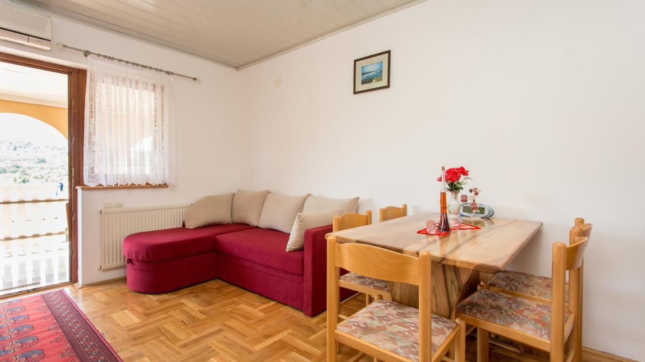 Apartment Branko Šilo Habitación foto